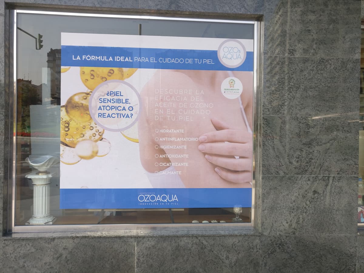 Carteles publicitarios